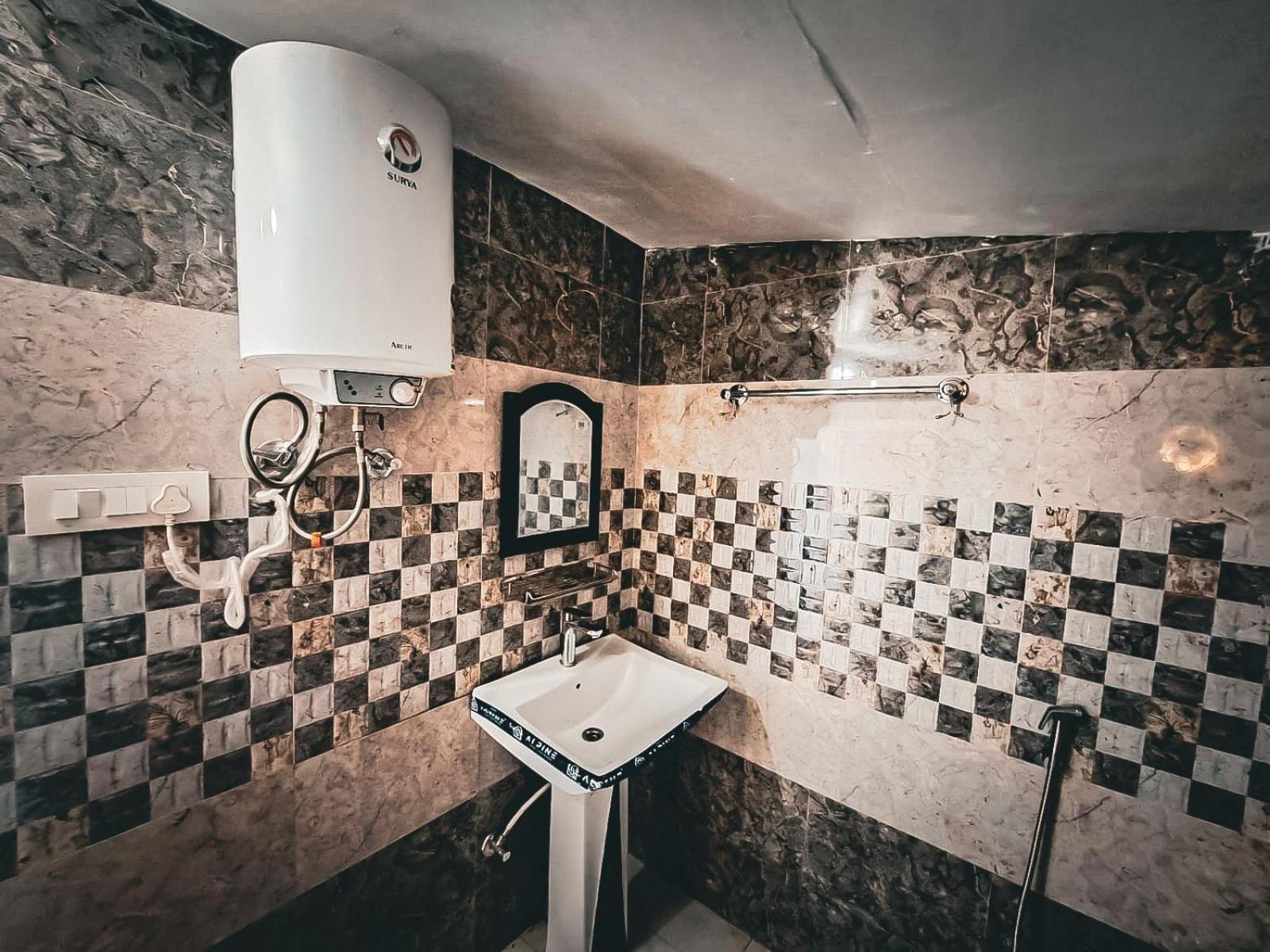 The Pahadi Nest Mukteshwar Hotel Екстериор снимка